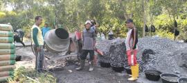 Gotong Royong Pembangunan Cor Rabat Beton 